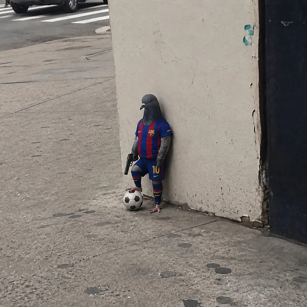 The pigeon leaning against the wall — full kit.
